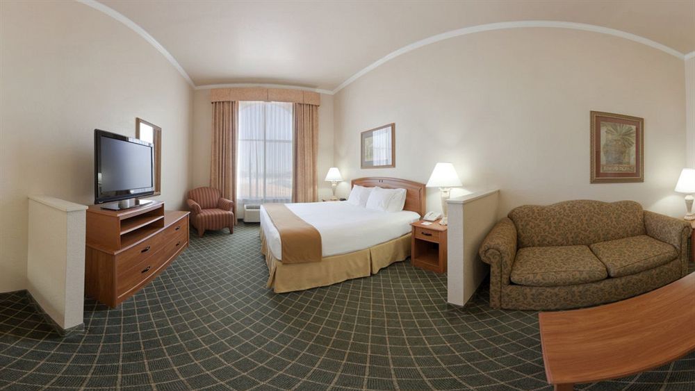 Holiday Inn Express & Suites Austin Nw - Lakeline, An Ihg Hotel Extérieur photo