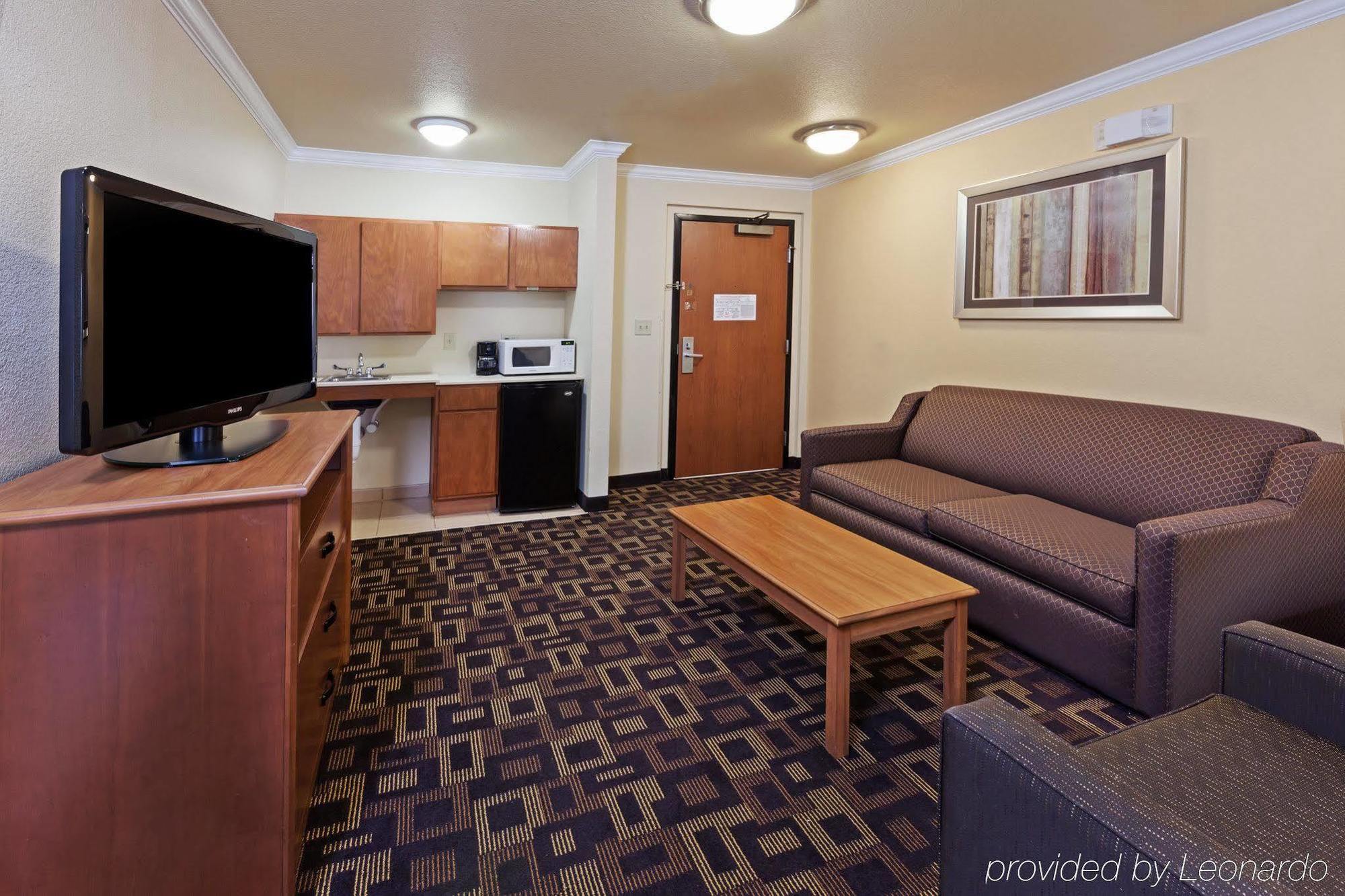 Holiday Inn Express & Suites Austin Nw - Lakeline, An Ihg Hotel Extérieur photo