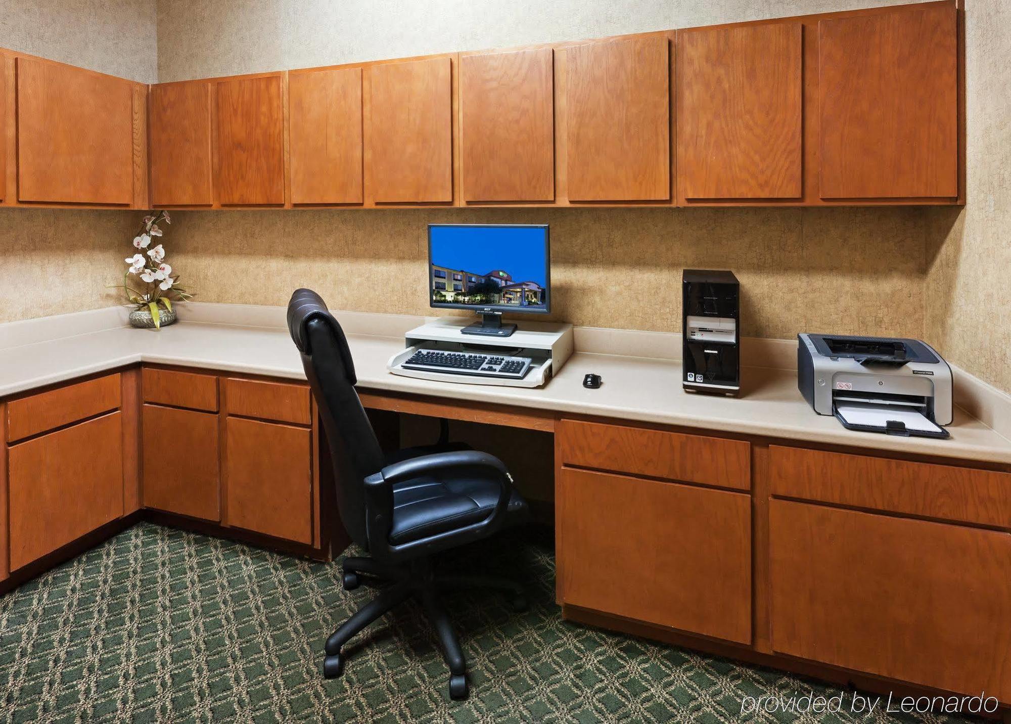 Holiday Inn Express & Suites Austin Nw - Lakeline, An Ihg Hotel Extérieur photo