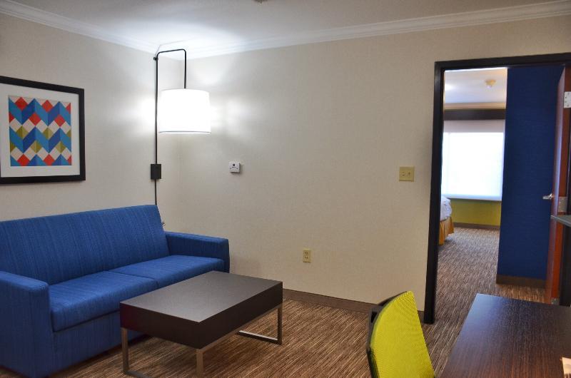 Holiday Inn Express & Suites Austin Nw - Lakeline, An Ihg Hotel Extérieur photo