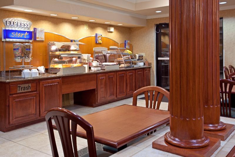 Holiday Inn Express & Suites Austin Nw - Lakeline, An Ihg Hotel Extérieur photo